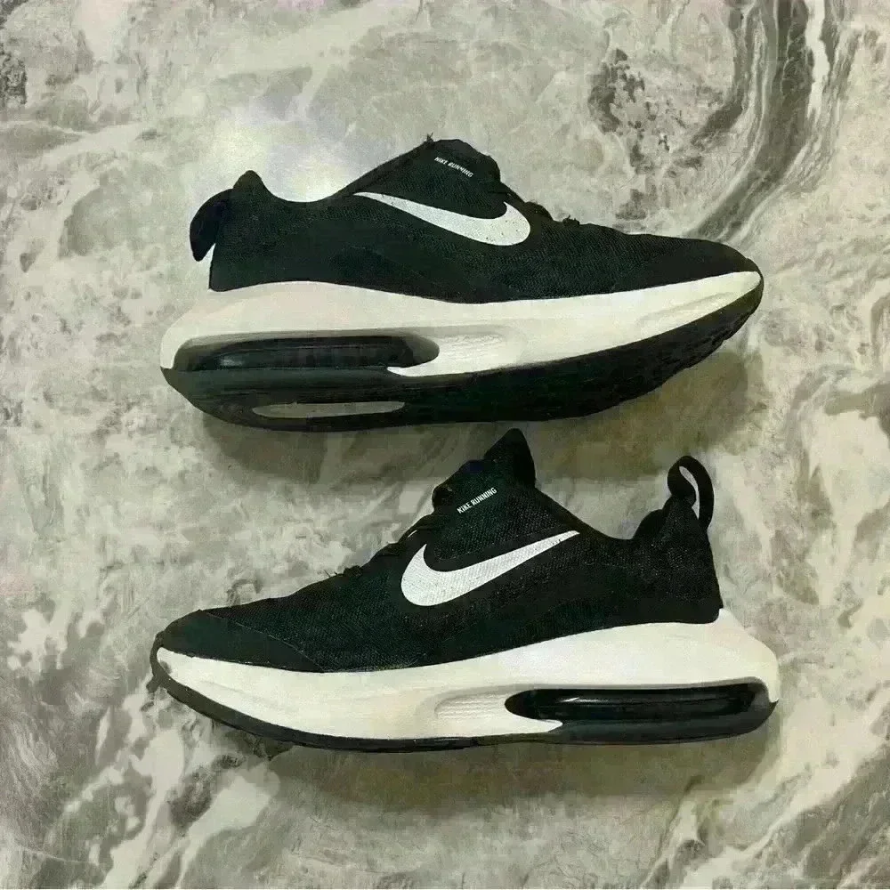 Nike Air Zoom Arcadia DM8492-002 Sz US 1Y EU 32 Black-White running Outdoor